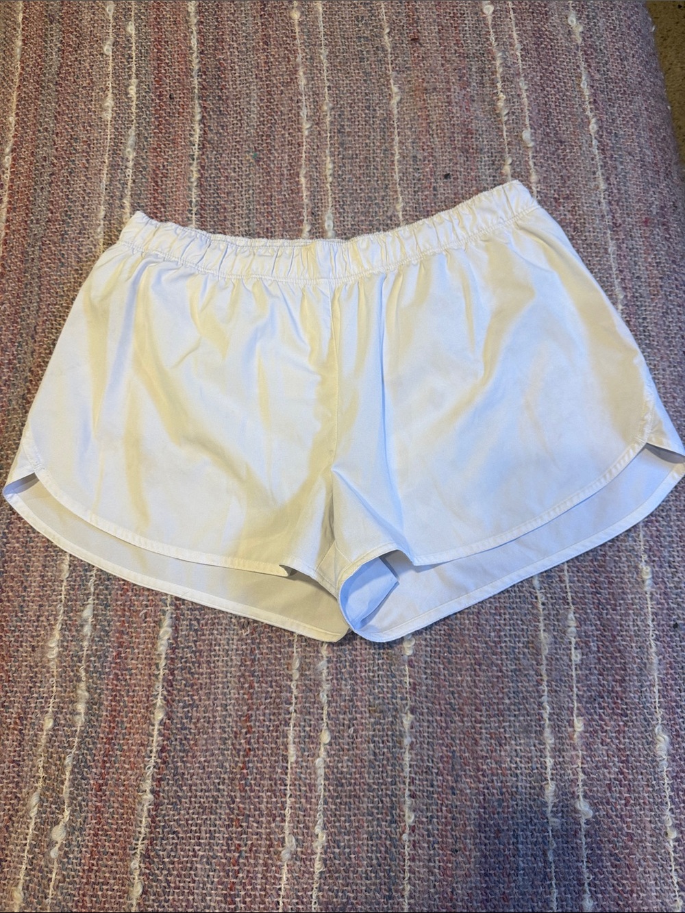 Old Navy Lightweight White Women's Athletic Shorts with Elastic Waist